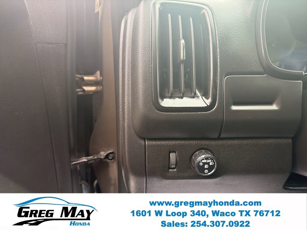 Used 2017 Chevrolet Colorado LT w/ LT Convenience Package image 13