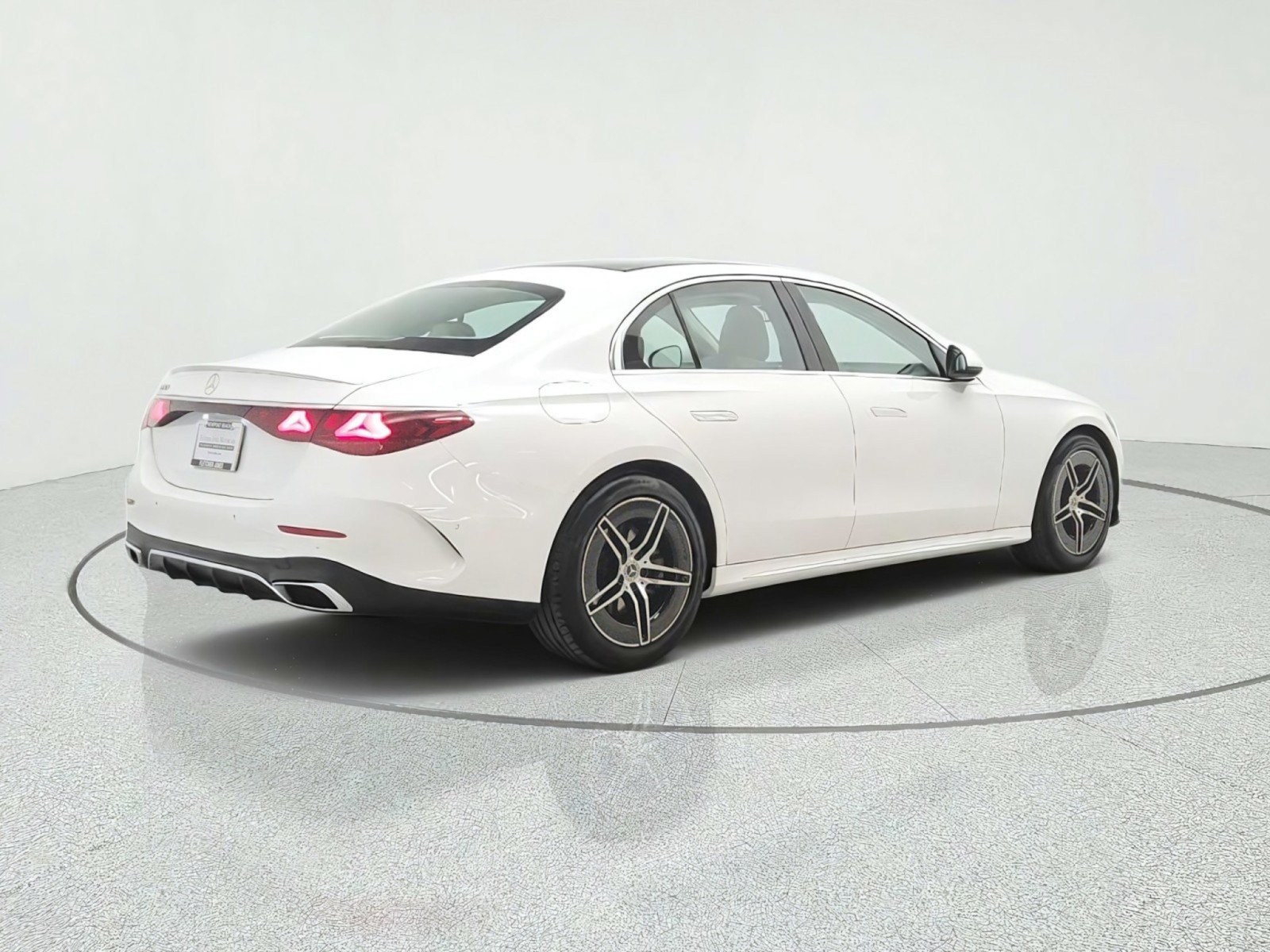 Certified 2026 Mercedes-Benz E 350 Sedan image 5