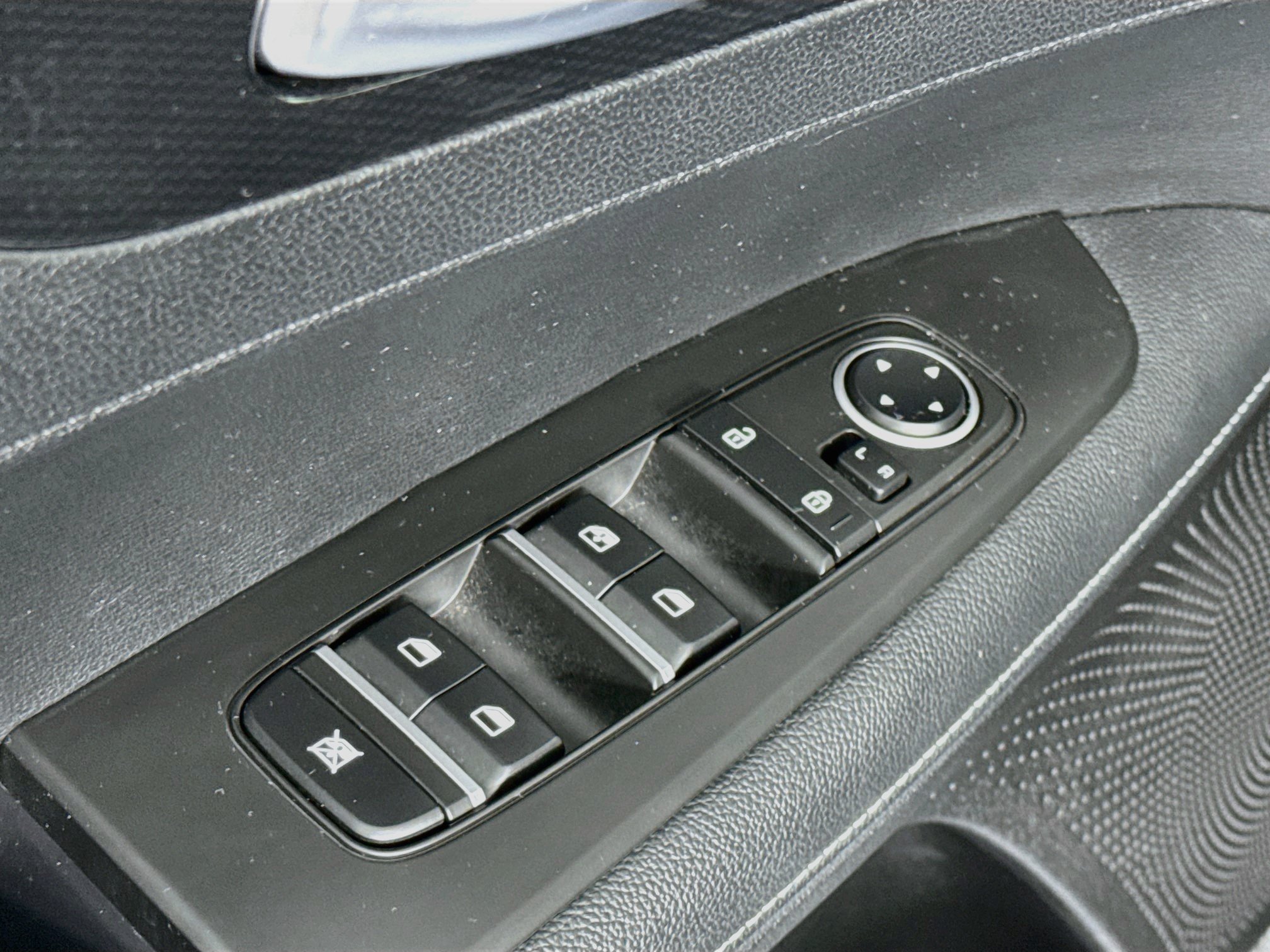 Used 2023 Kia Forte GT-Line w/ GT-Line Technology Package FWD image 18