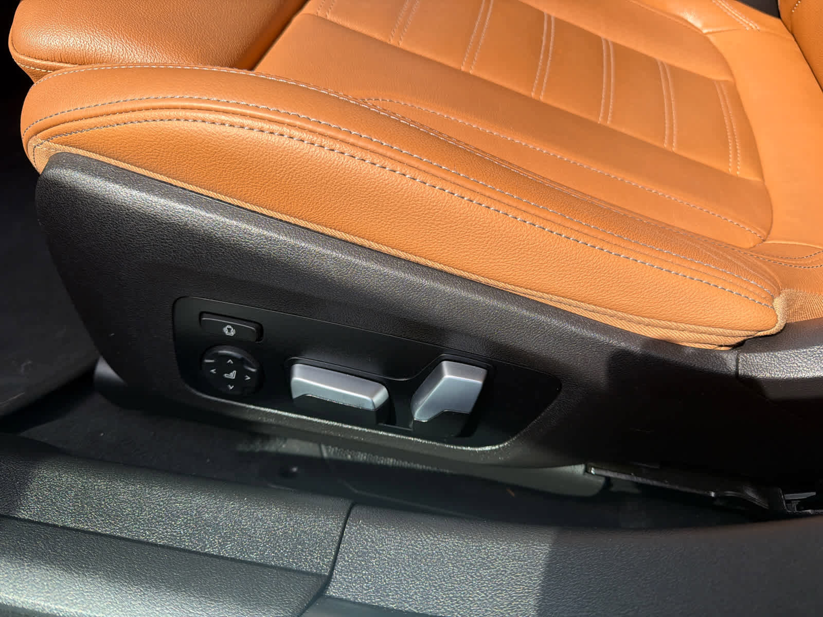 Used 2021 BMW 330i xDrive Sedan image 22