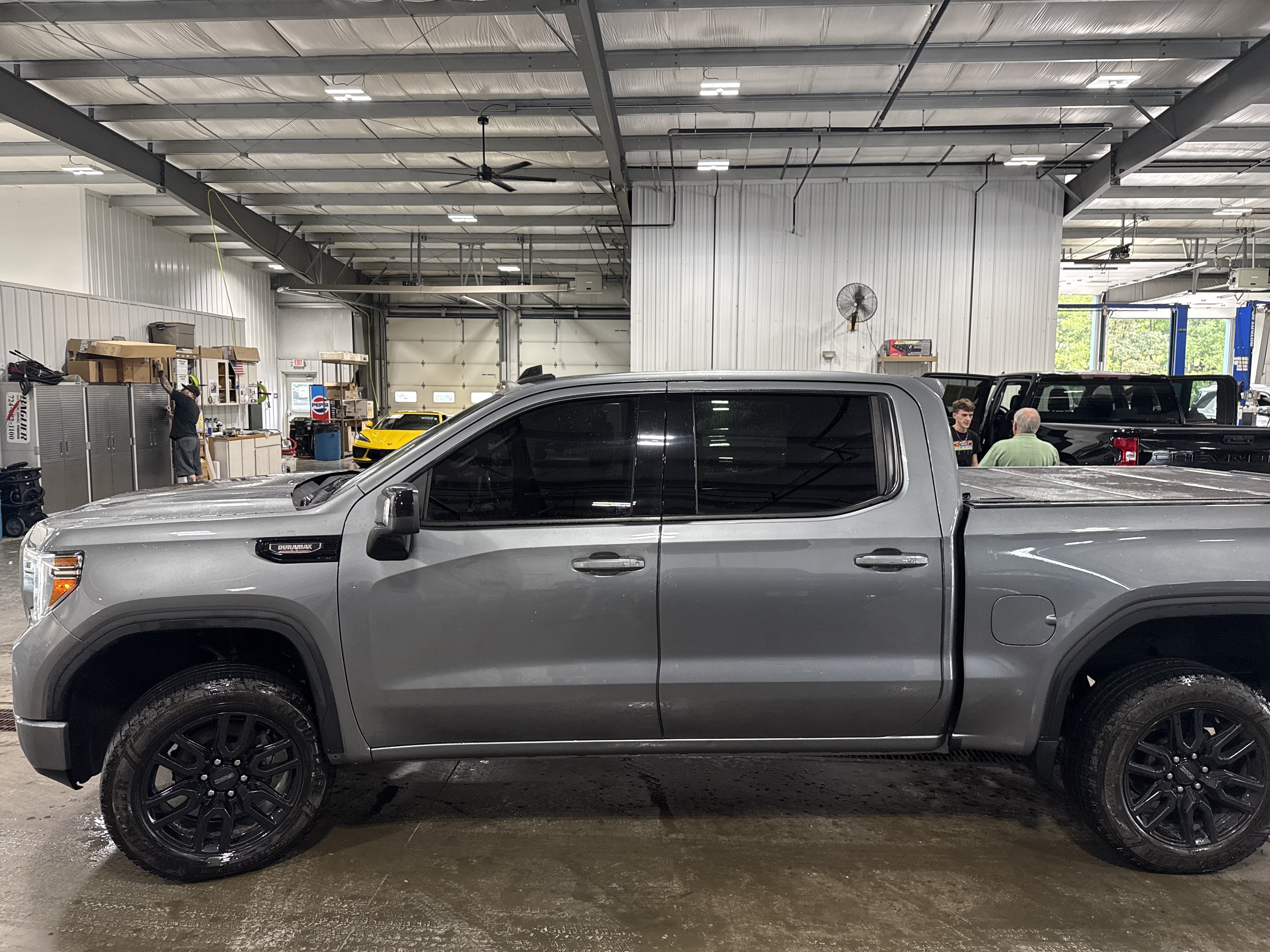 Used 2021 GMC Sierra 1500 Elevation AWD/4WD image 5