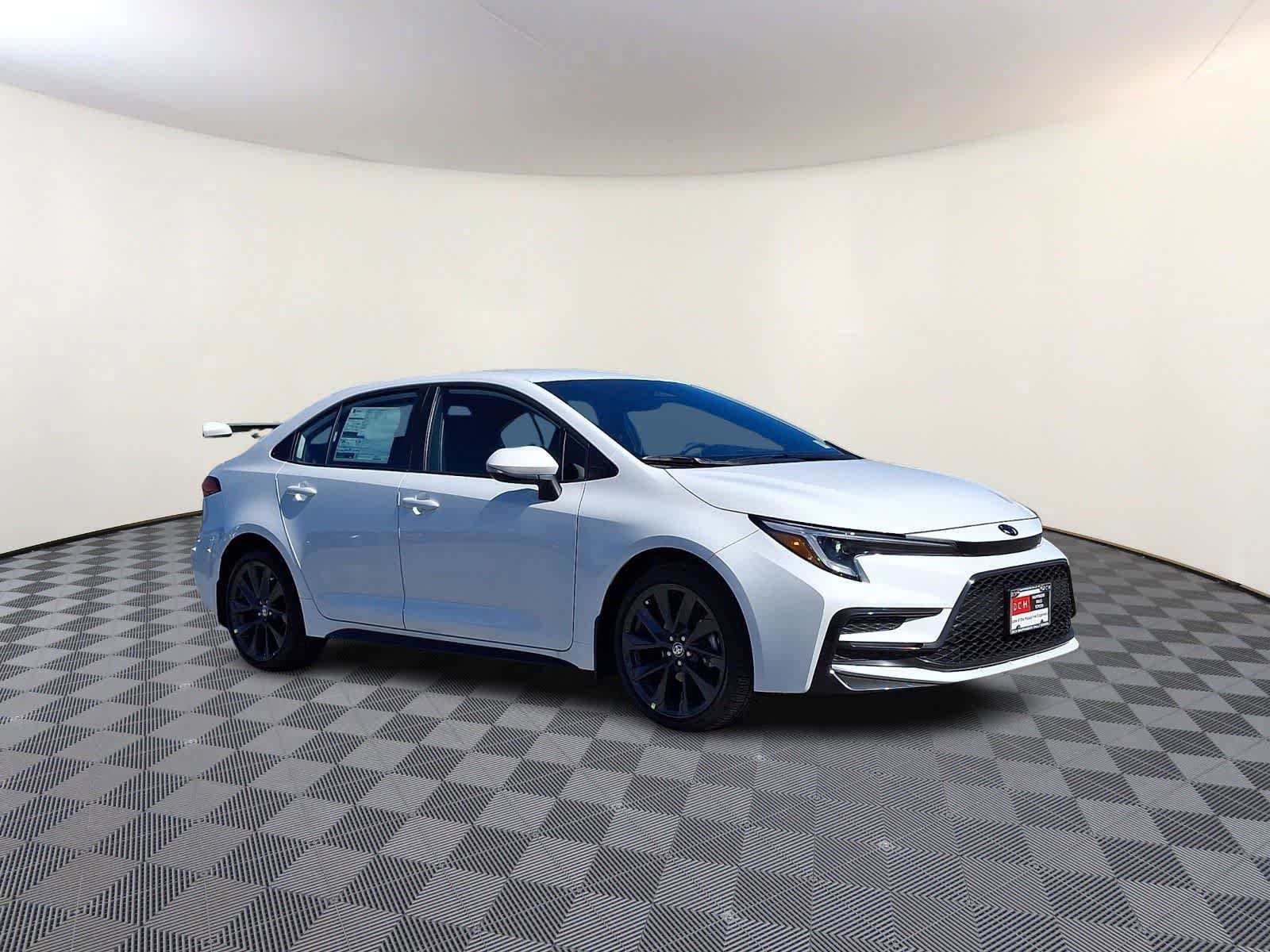 New 2026 Toyota Corolla SE FWD image 3
