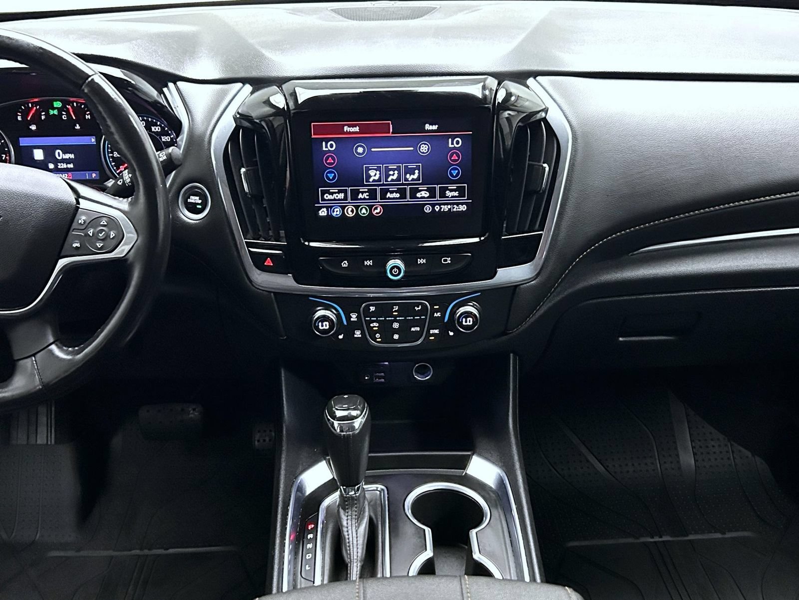 Used 2020 Chevrolet Traverse RS AWD/4WD image 13