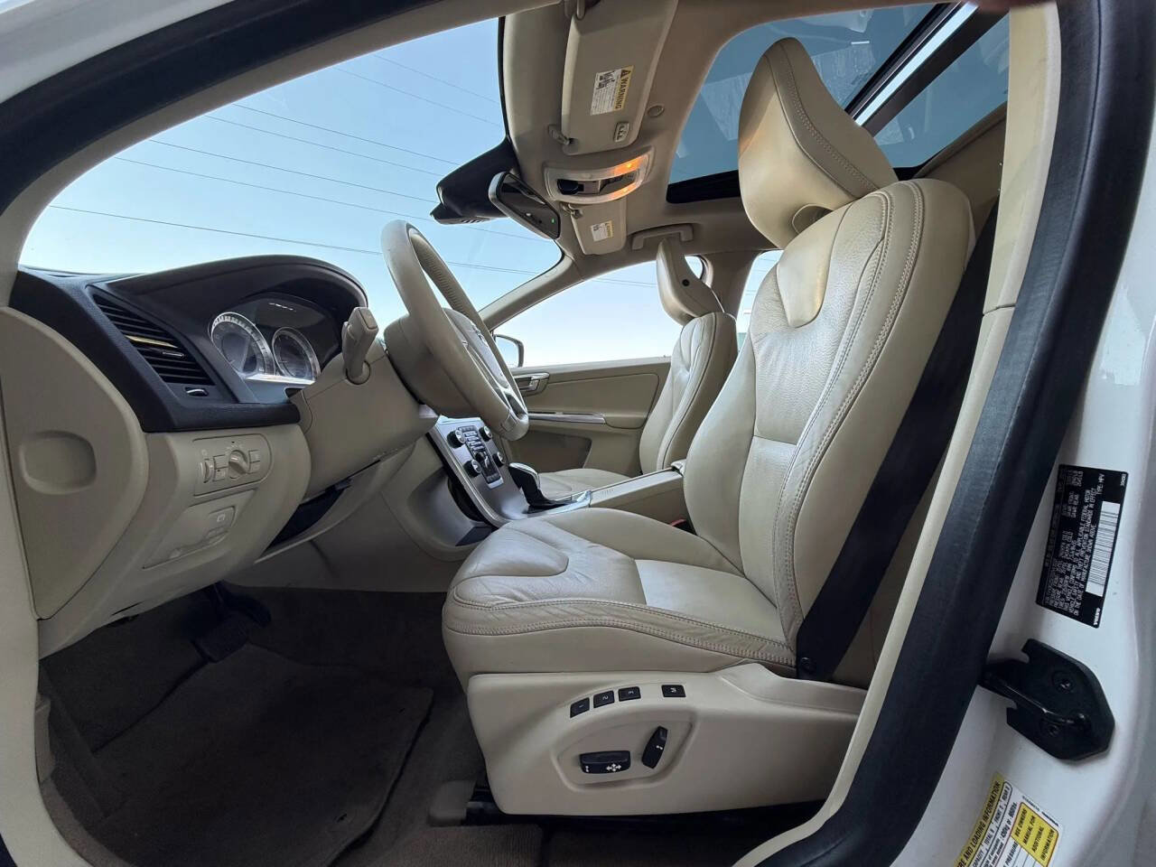 Used 2013 Volvo XC60 T6 image 7