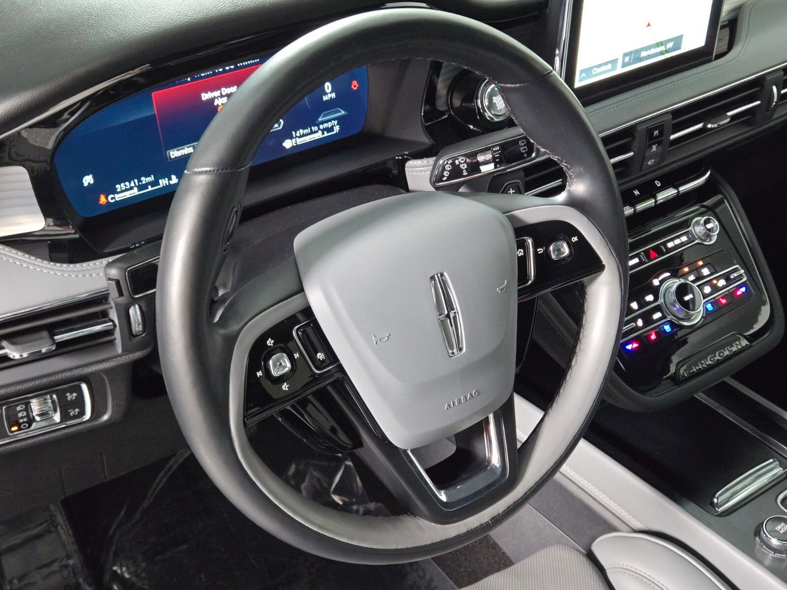 Certified 2022 Lincoln Corsair Reserve w/ Equipment Group 201A AWD/4WD image 22