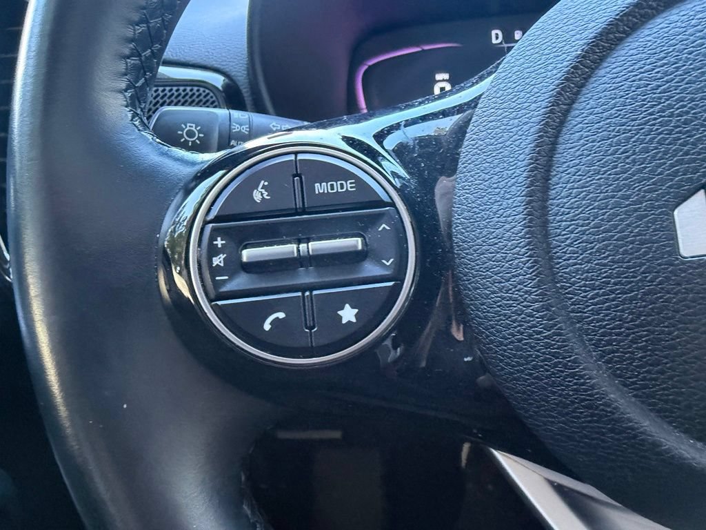 Certified 2023 Kia Soul EX FWD image 15