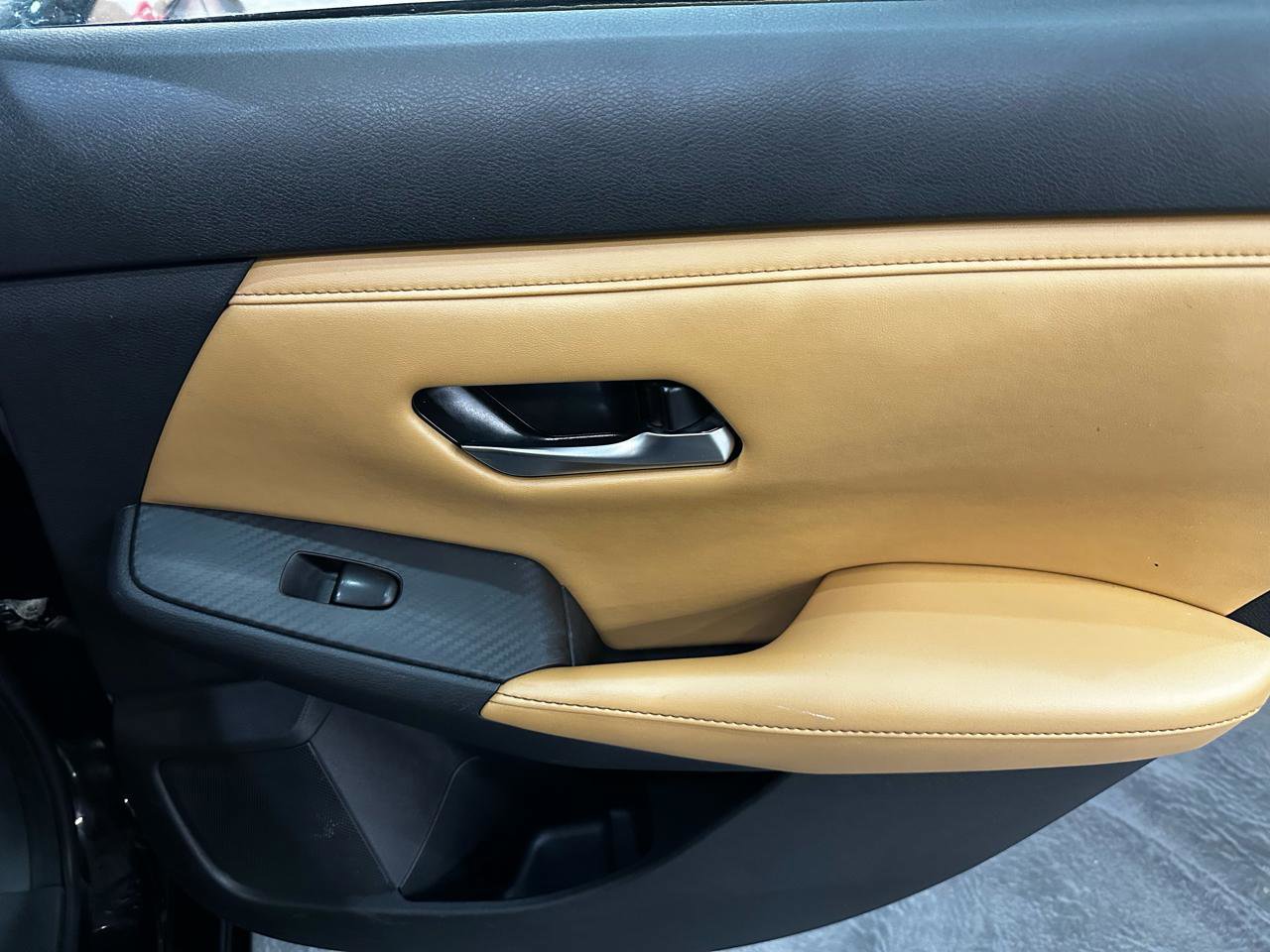 Used 2021 Nissan Sentra SV w/ SV Premium Package FWD image 13