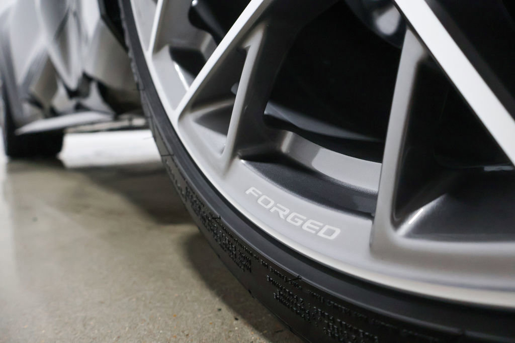 Used 2026 Chevrolet Corvette ZR1 w/ ZR1 Carbon Fiber Aero Package image 91