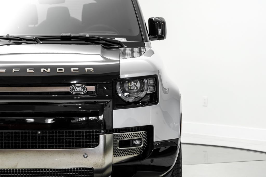 Used 2024 Land Rover Defender 130 X AWD/4WD image 47