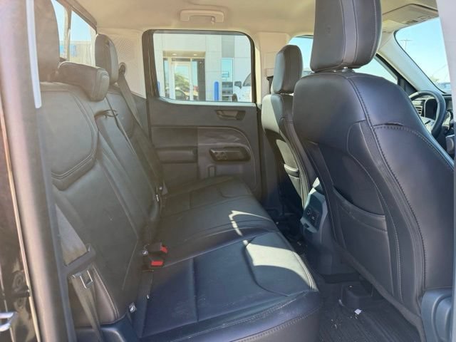 Used 2024 Ford Maverick Lariat w/ Black Appearance Package FWD image 12