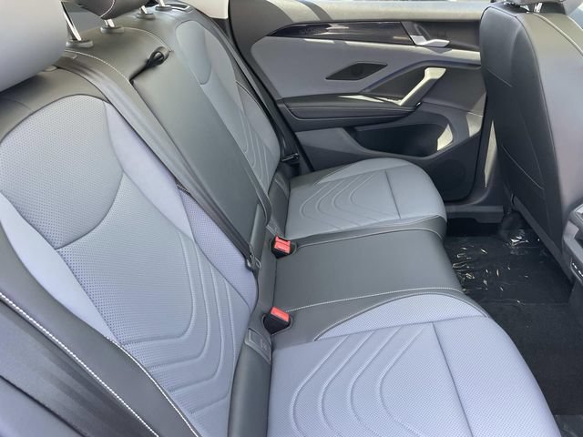 New 2026 Volkswagen Tiguan SE FWD image 26