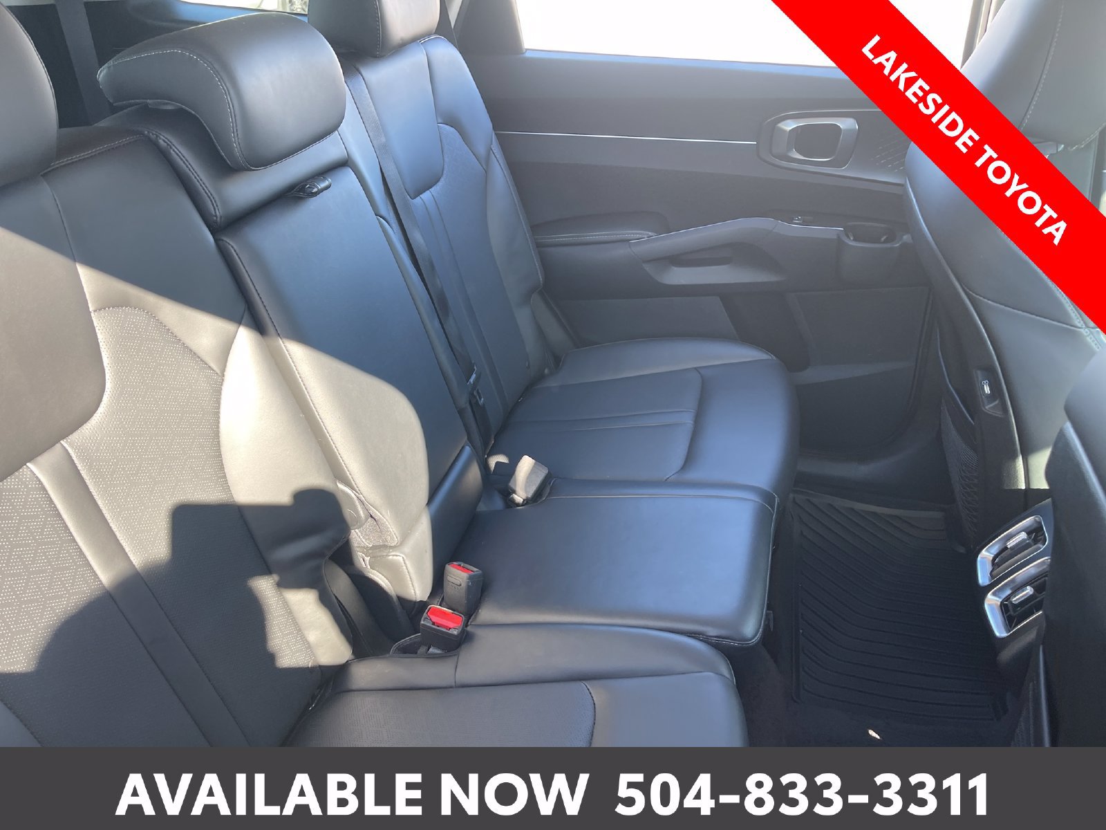 Used 2023 Kia Sorento S FWD image 18