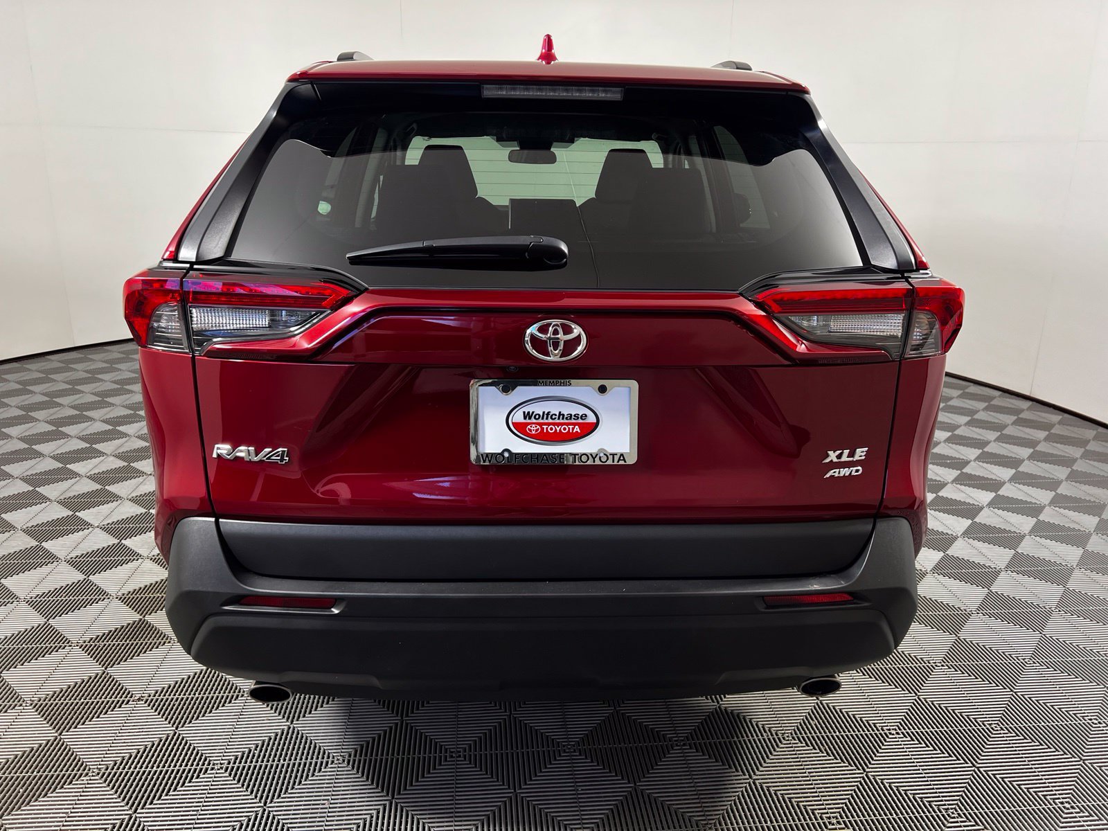 Certified 2025 Toyota RAV4 XLE AWD/4WD image 6