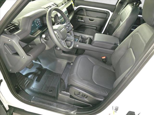 New 2026 Land Rover Defender 110 X-Dynamic SE image 14