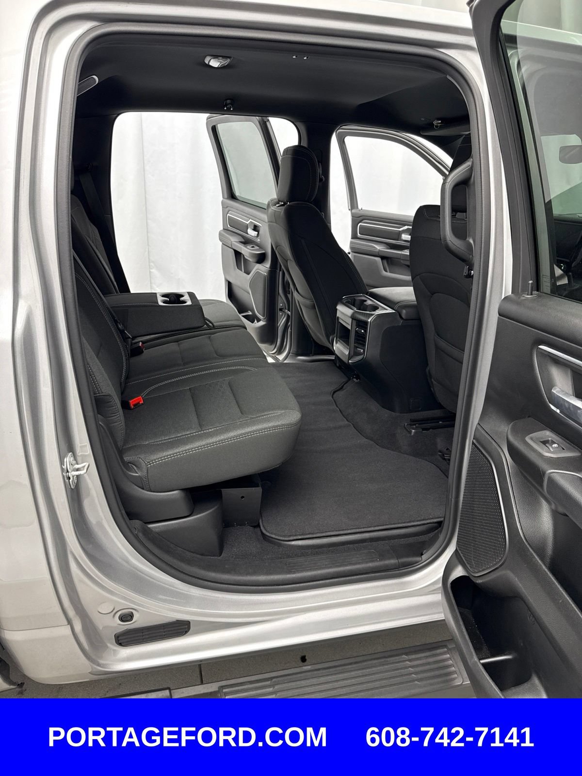 Used 2025 RAM 1500 Big Horn AWD/4WD image 33