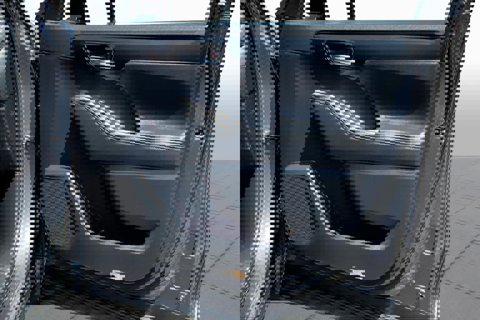 Used 2023 Toyota Highlander XLE image 22