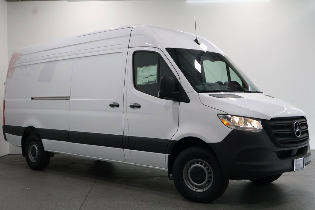 New 2025 Mercedes-Benz Sprinter 2500