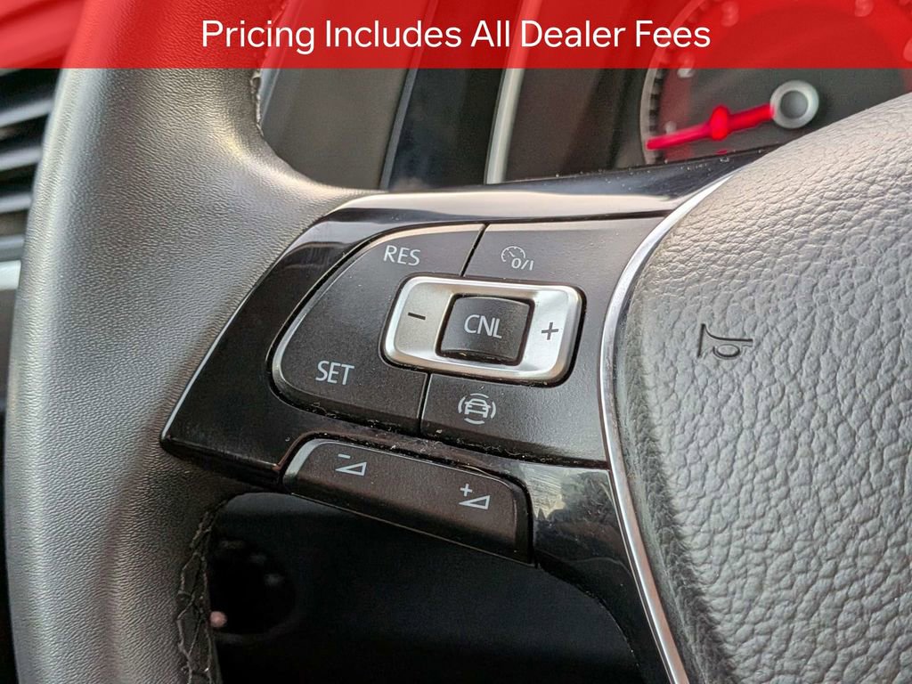 Used 2020 Volkswagen Jetta SE w/ SE Cold Weather Package FWD image 25