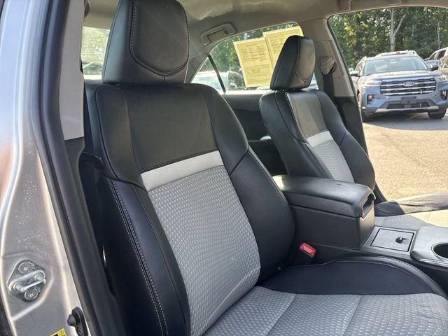 Used 2012 Toyota Camry SE FWD image 22