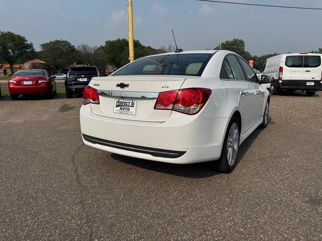 Used 2015 Chevrolet Cruze LTZ w/ Sun, Sound and Sport Package FWD image 5