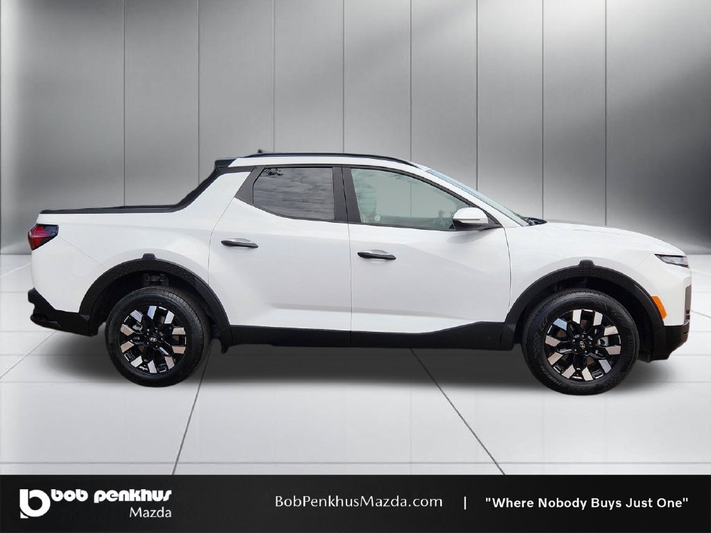 Used 2025 Hyundai Santa Cruz SEL AWD/4WD image 24
