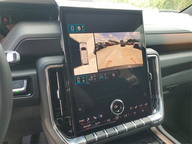 New 2025 GMC Yukon XL Denali w/ LPO, Illumination Package image 12