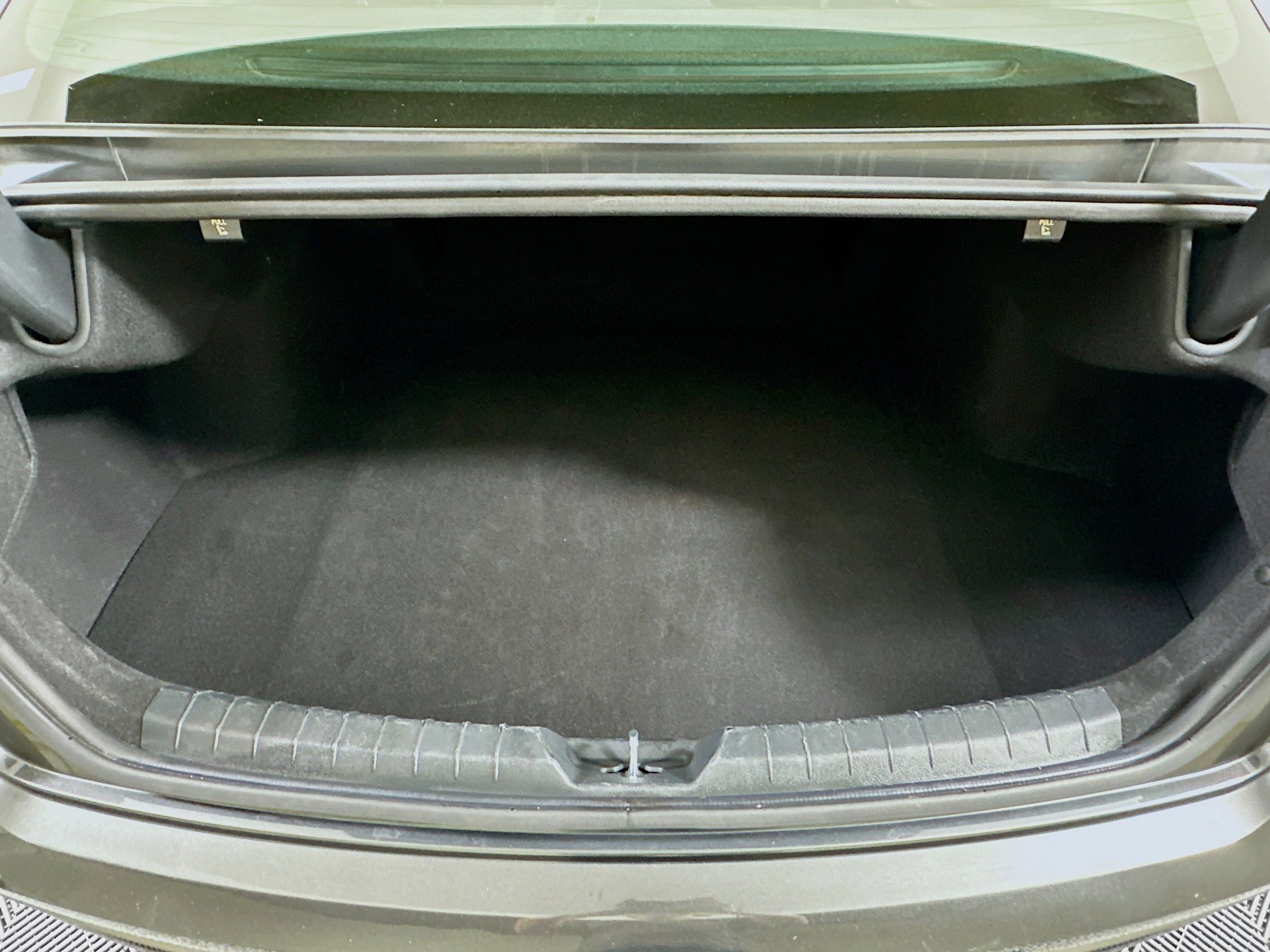 Used 2025 Kia K5 LXS image 28