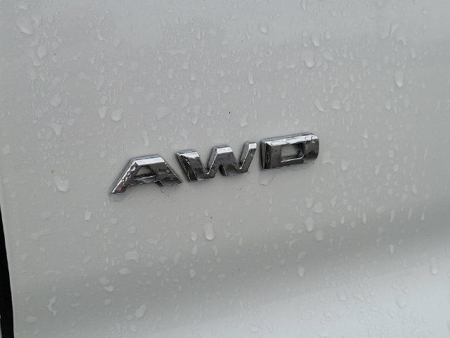 Certified 2024 Cadillac XT4 Premium Luxury AWD/4WD image 53