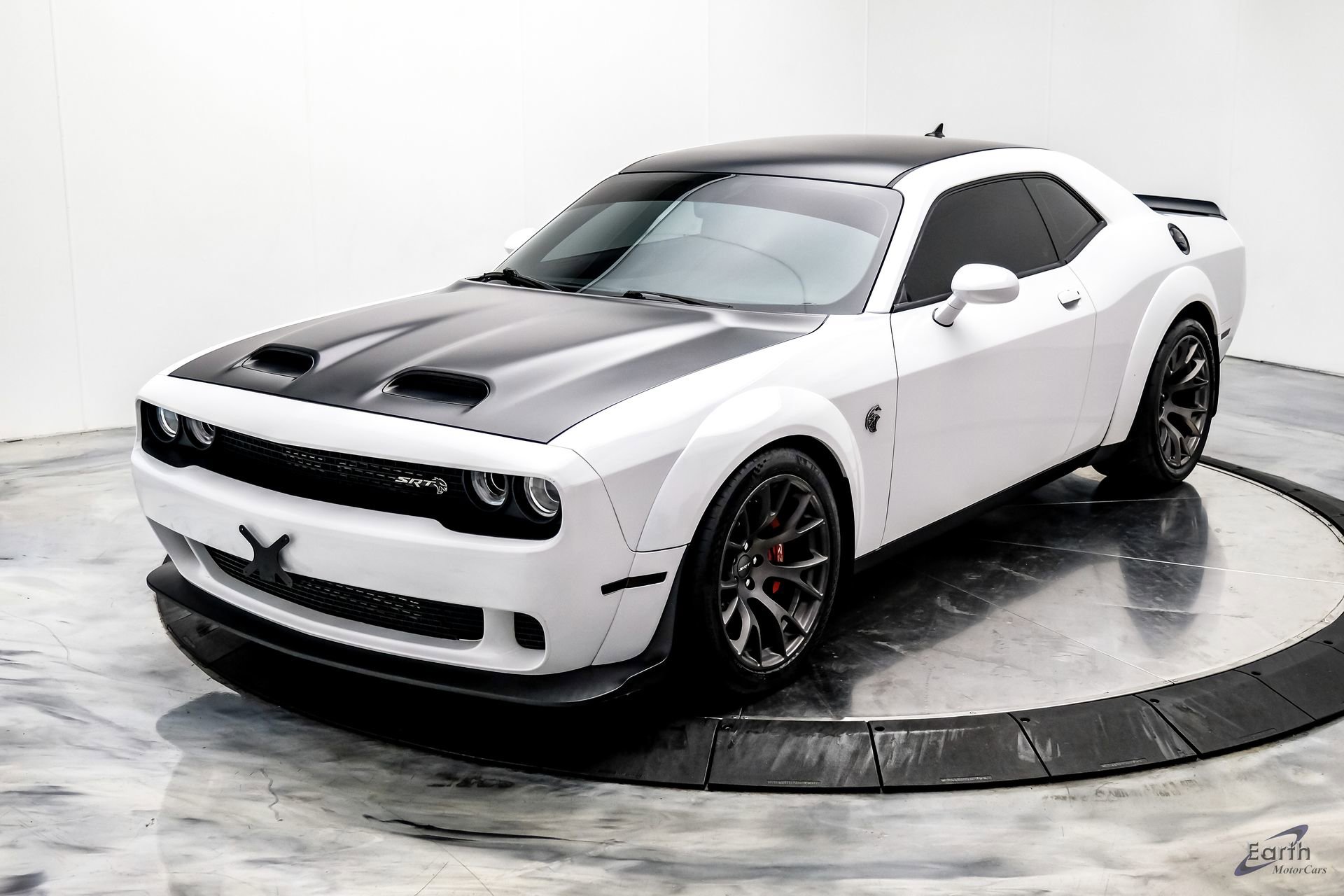 Used 2021 Dodge Challenger SRT Hellcat Redeye image 7