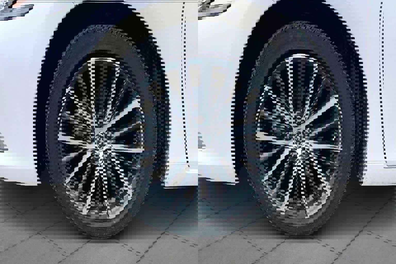 Certified 2025 Lexus ES 350 w/ Premium Package image 11