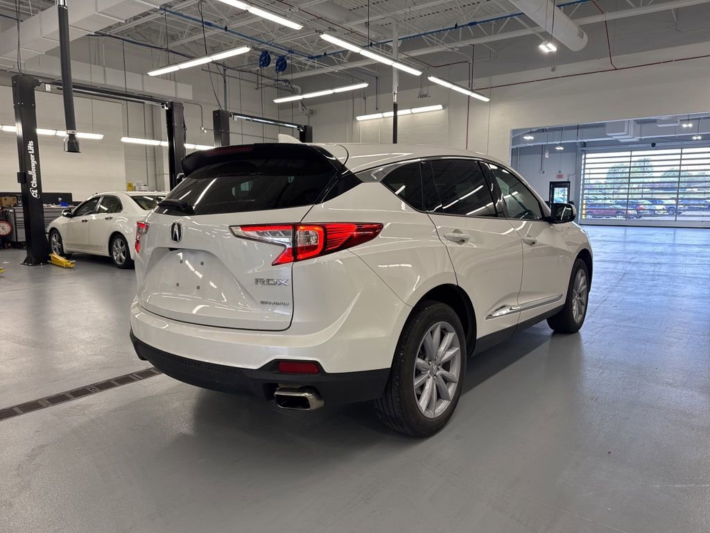 Used 2024 Acura RDX SH-AWD image 3