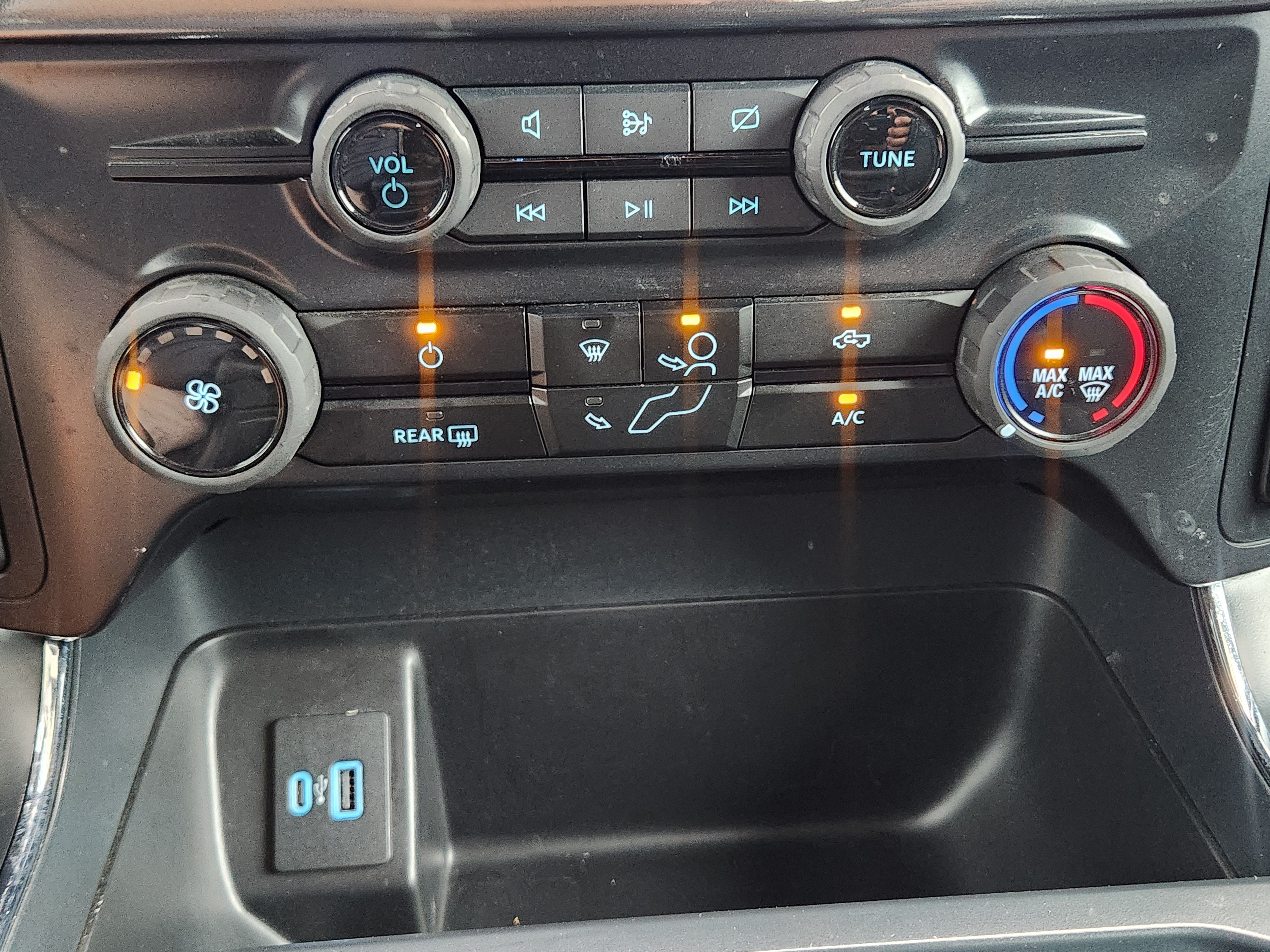 Used 2024 Ford F150 STX RWD image 14