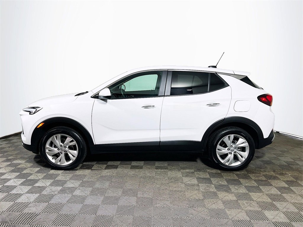 Used 2026 Buick Encore GX Preferred image 4