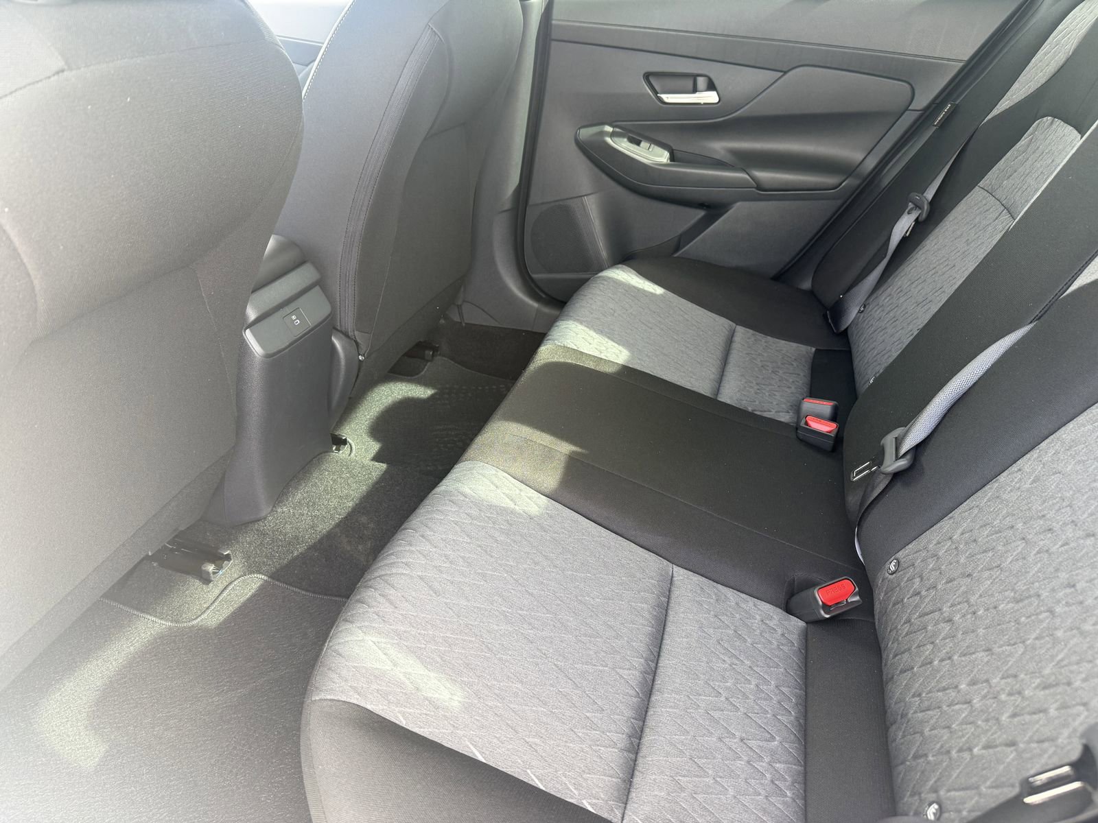 New 2026 Nissan Sentra SV w/ SV Convenience Package image 17