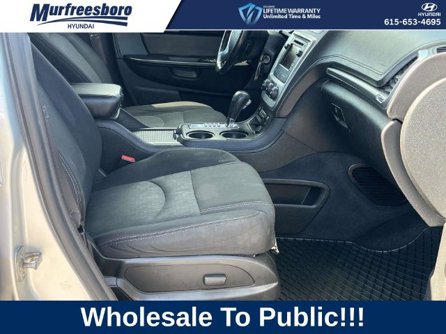 Used 2014 GMC Acadia SLE FWD image 25