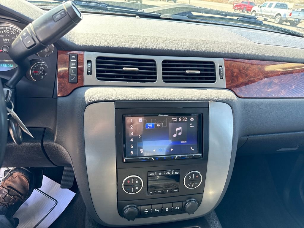 Used 2013 GMC Sierra 2500 SLT w/ SLT Convenience Package image 18