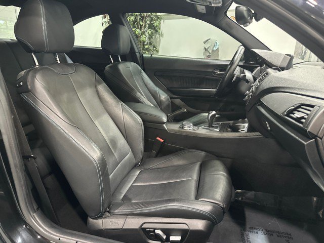 Used 2017 BMW M2 RWD image 52