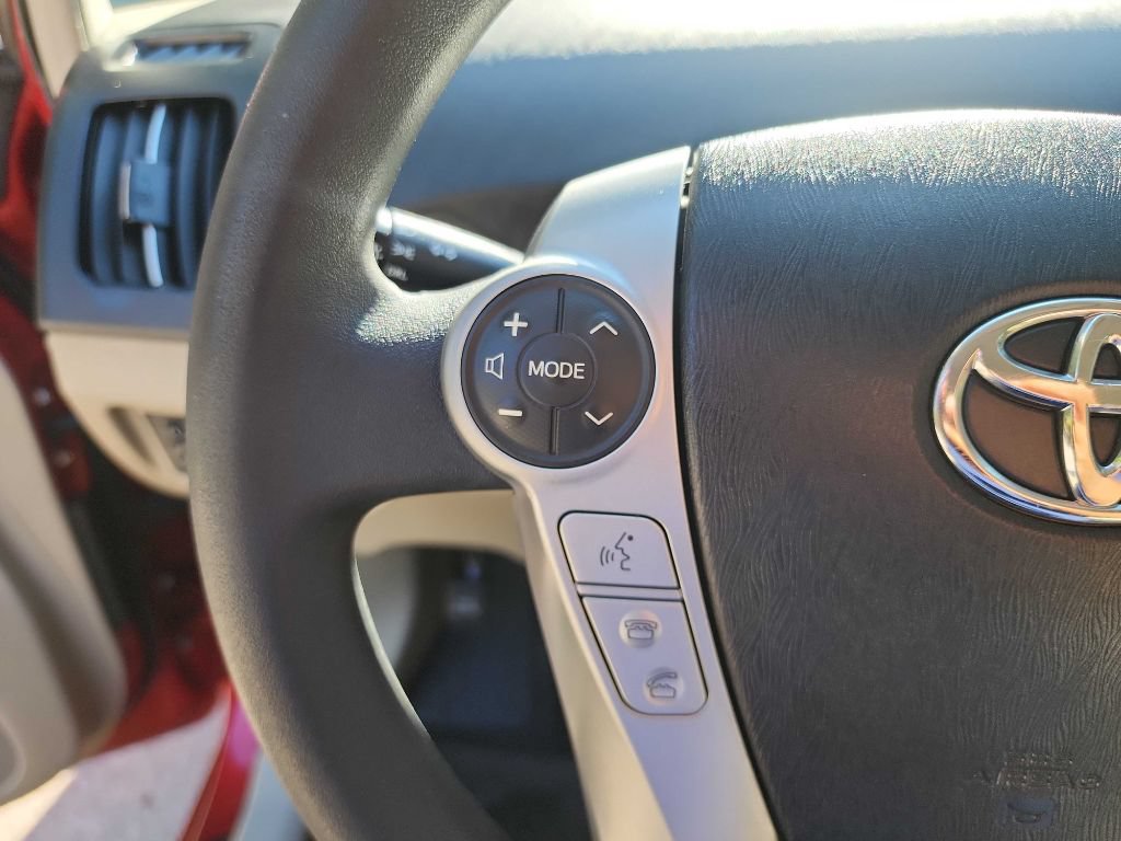 Used 2014 Toyota Prius Three FWD image 15