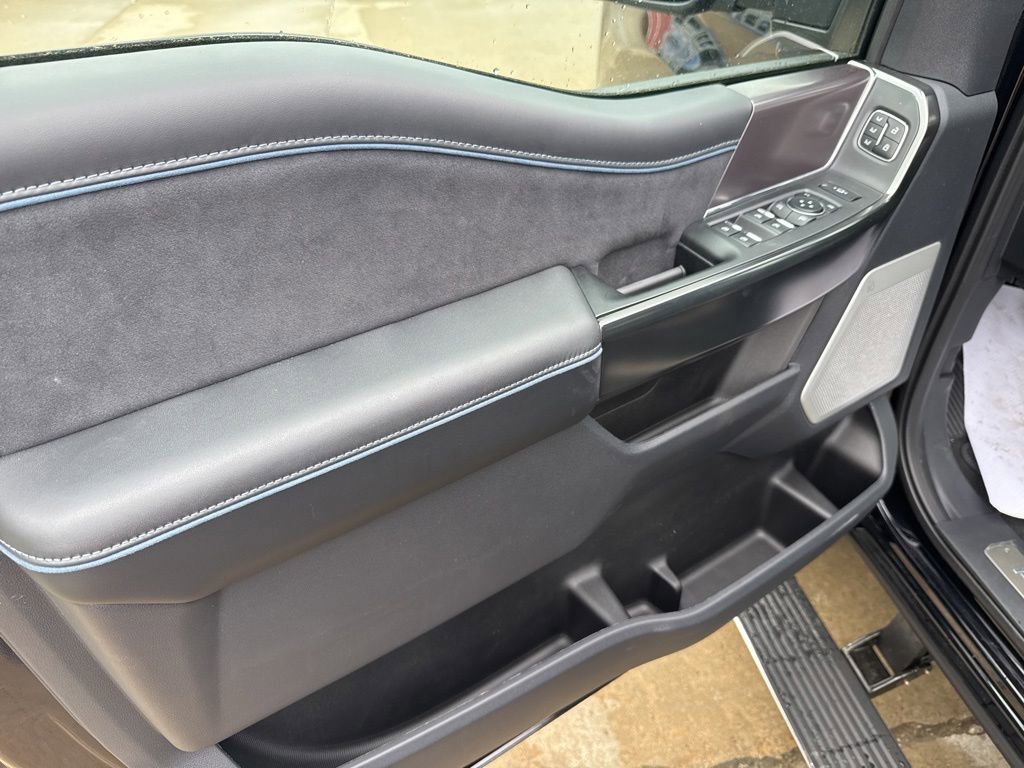 New 2026 Ford F350 Platinum AWD/4WD image 7