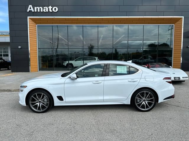 Used 2025 Genesis G70 2.5T AWD/4WD image 10