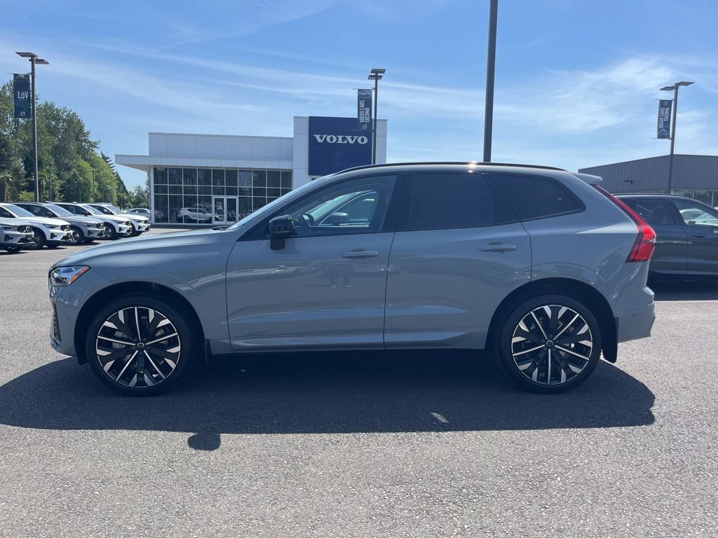 New 2026 Volvo XC60 B5 Ultra w/ Protection Package Premier AWD/4WD image 2