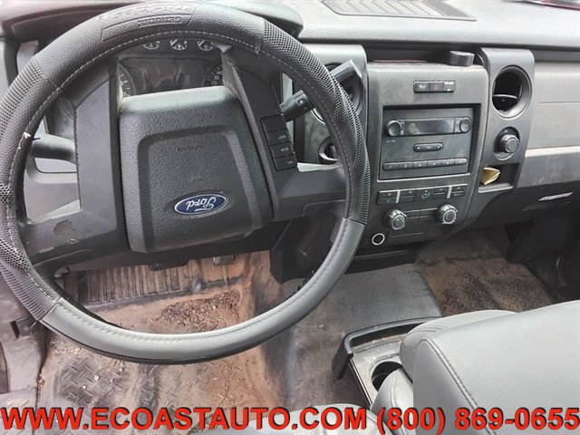 Used 2011 Ford F150 XL w/ Trailer Tow Pkg image 4