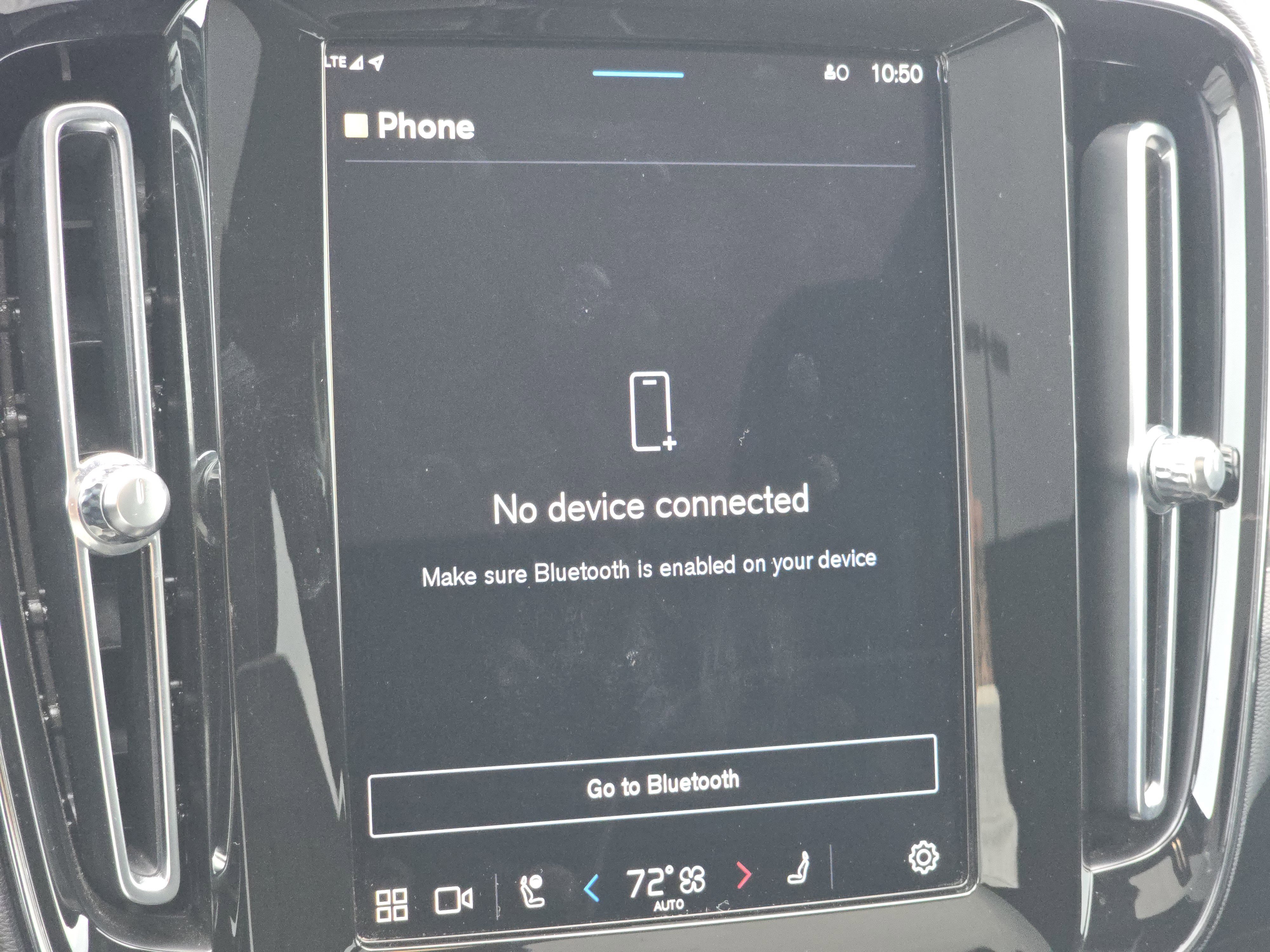 Used 2023 Volvo C40 P8 Recharge Ultimate image 13