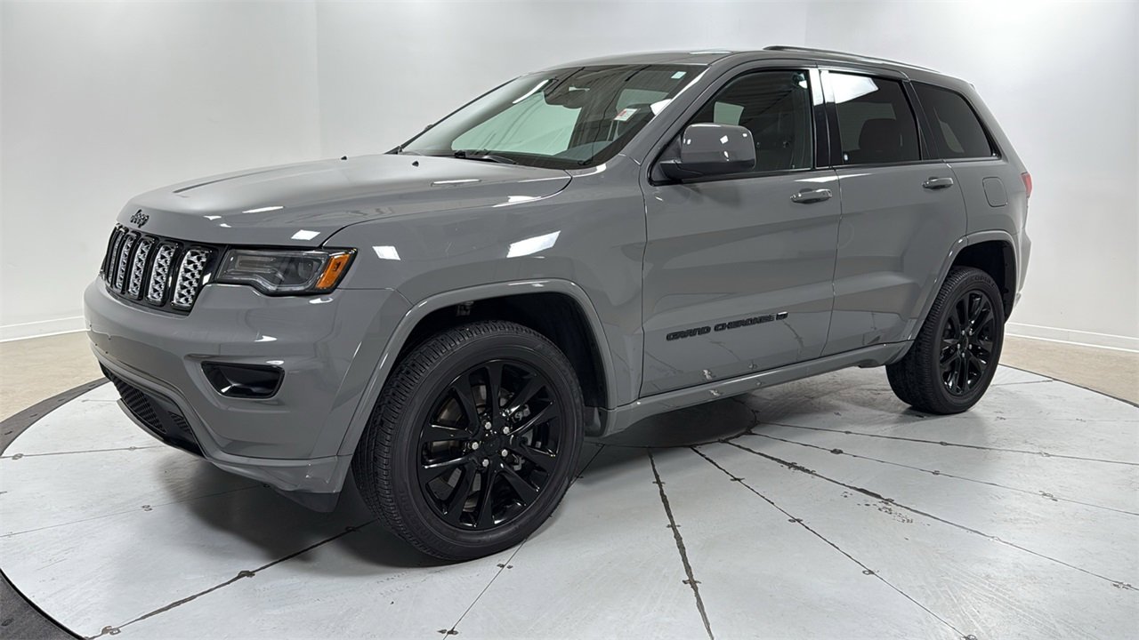 Used 2022 Jeep Grand Cherokee Laredo X