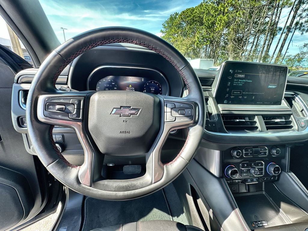 Certified 2023 Chevrolet Suburban RST w/ Luxury Package image 11