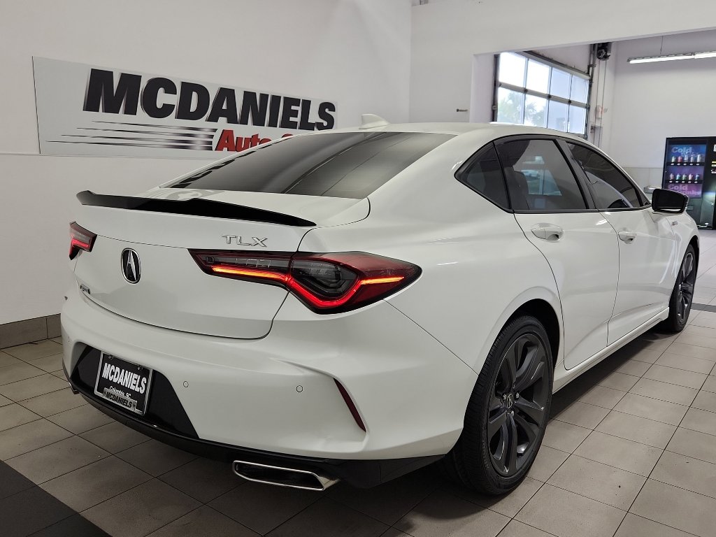 Used 2022 Acura TLX w/ A-SPEC Pkg image 4