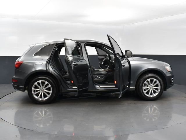 Used 2015 Audi Q5 2.0T Premium Plus w/ Technology Package AWD/4WD image 28