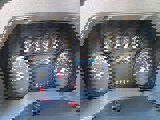 Used 2016 Ford F550 4x4 Regular Cab Super Duty image 17