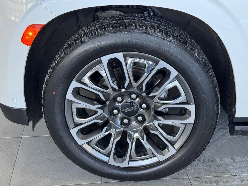 Certified 2024 GMC Yukon Denali Ultimate image 4