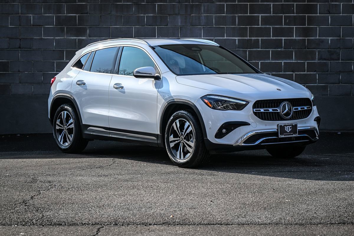Used 2025 Mercedes-Benz GLA 250 image 2